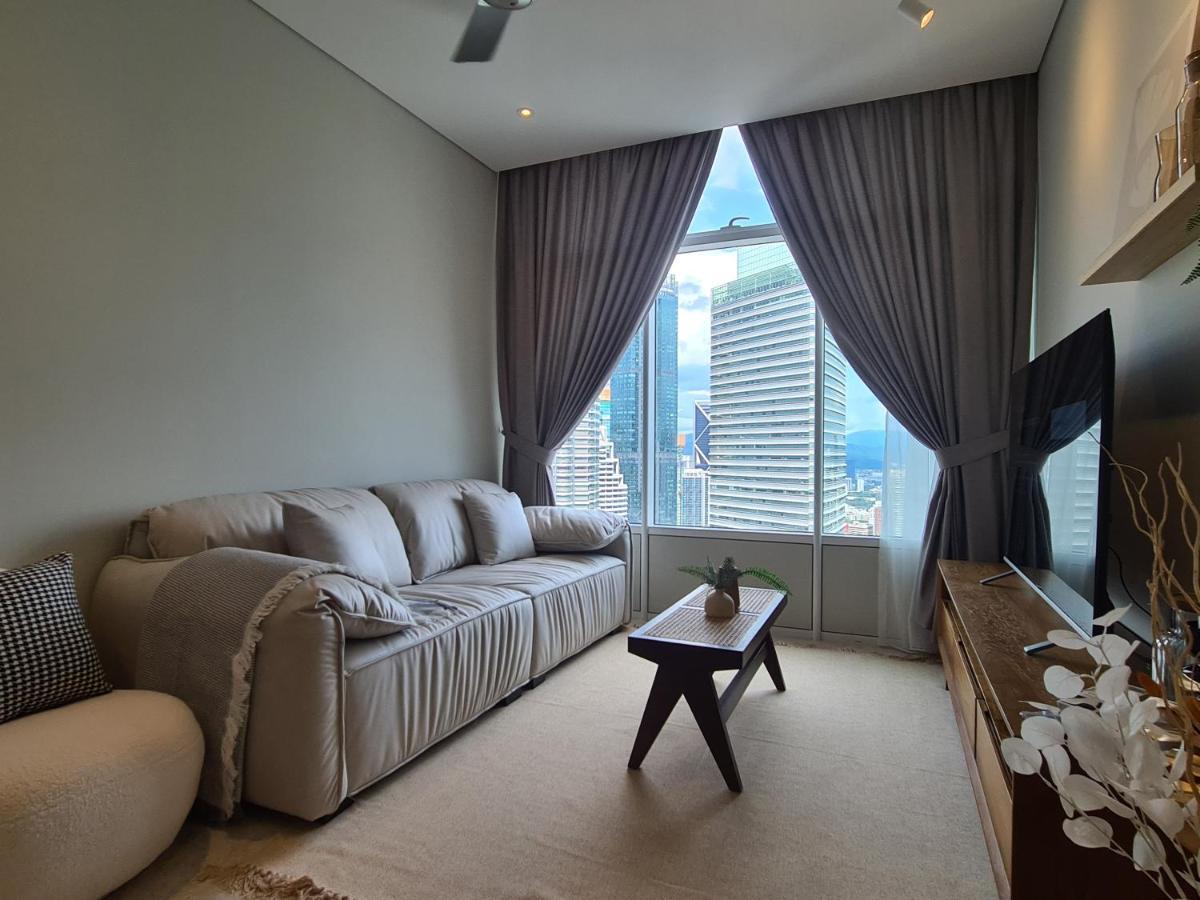Sky Suites Klcc By Asiapex Куала-Лумпур Экстерьер фото